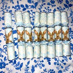 Williams Sonoma NWT Danask Bunny English Crackers, set of 8